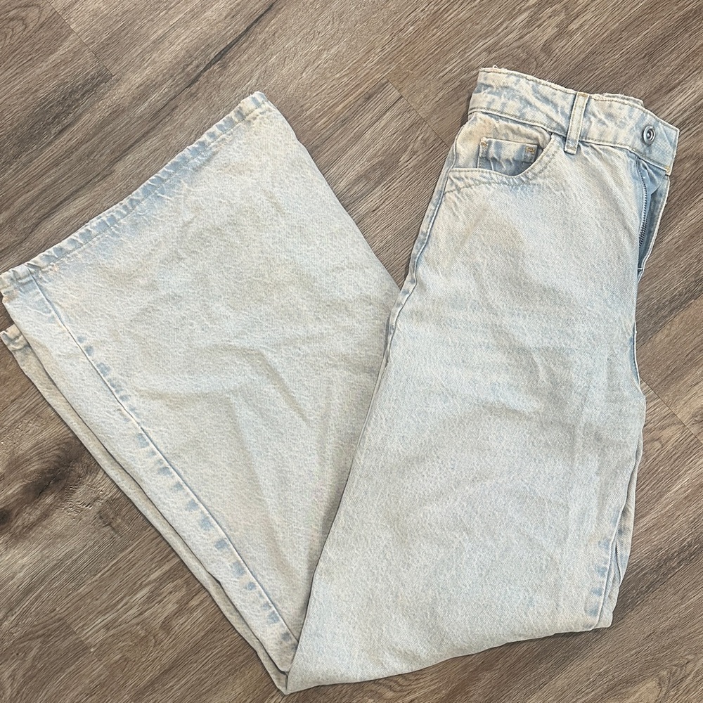 Zara Light Wash Flare Jeans